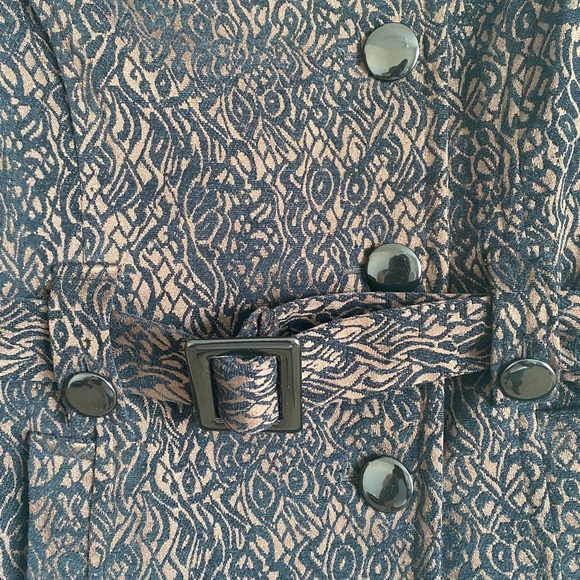 Roz & Ali Peacoat - Picture 2 of 7